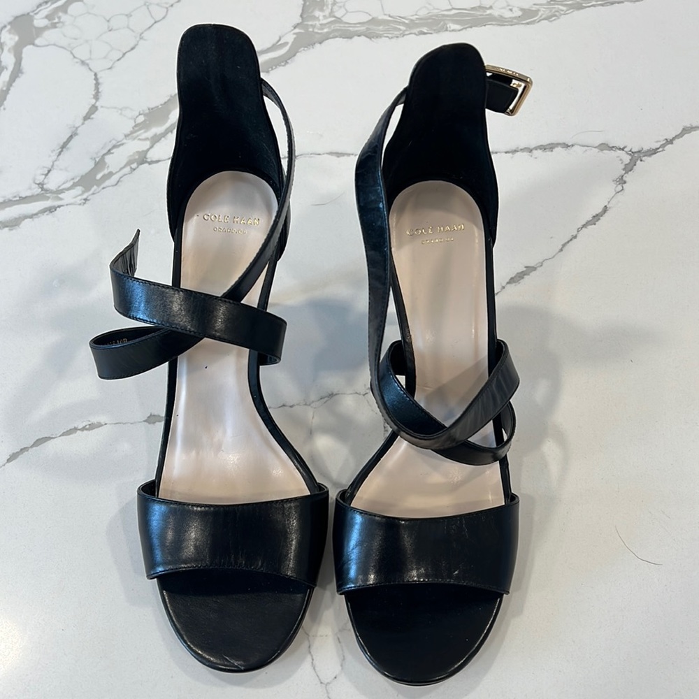 NWOT Cole Haan Heels!